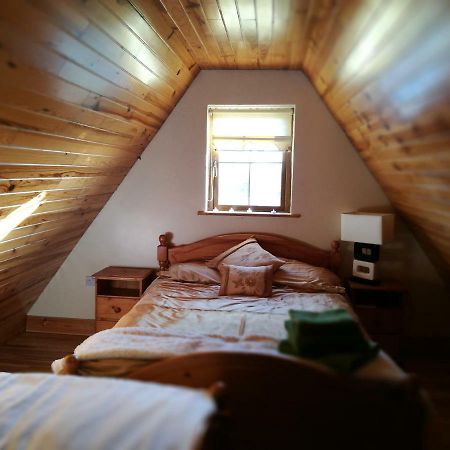 Bed and Breakfast Assaroe House Баллишаннон Экстерьер фото