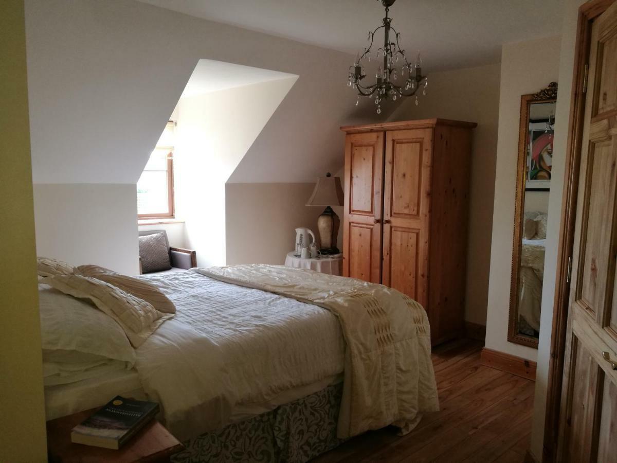 Bed and Breakfast Assaroe House Баллишаннон Экстерьер фото