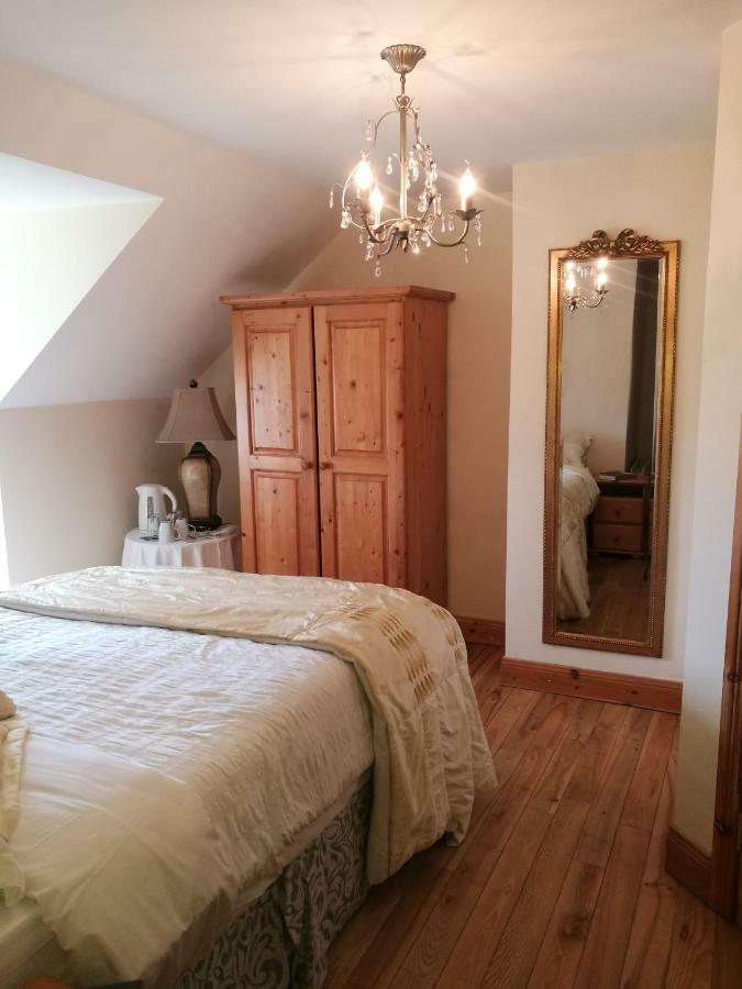 Bed and Breakfast Assaroe House Баллишаннон Экстерьер фото
